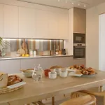 4 Bedroom Cozy Home In Porec Feriehus *