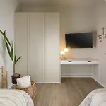 4 Bedroom Cozy Home In Porec * Poreč